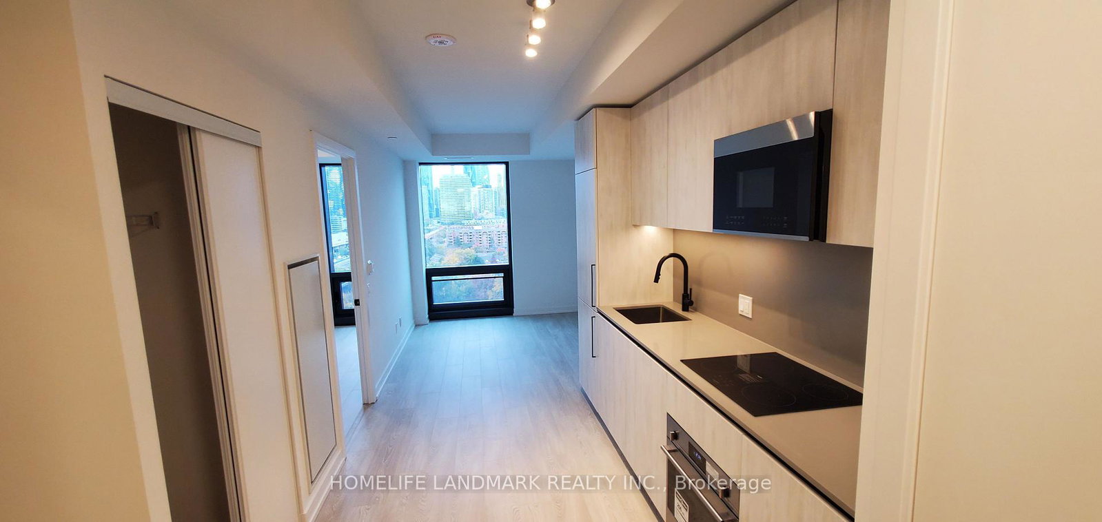 35-parliament-street-toronto-ontario-c12587150