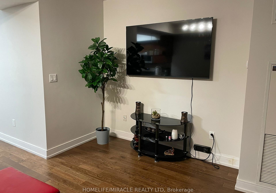 35-mariner-terrace-toronto-ontario-c12587314