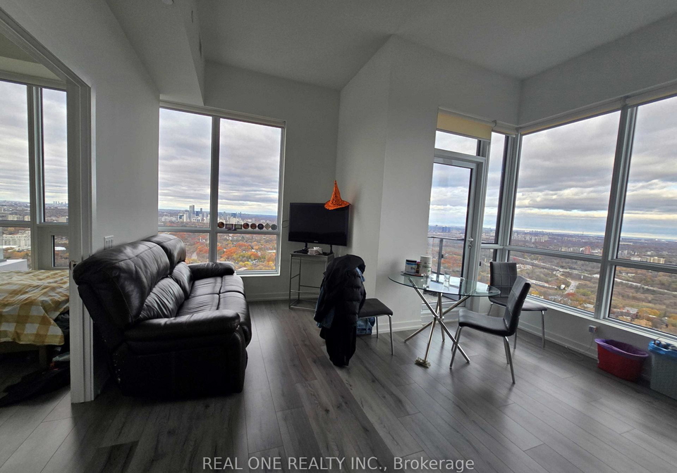 395-bloor-street-e-toronto-ontario-c12587354
