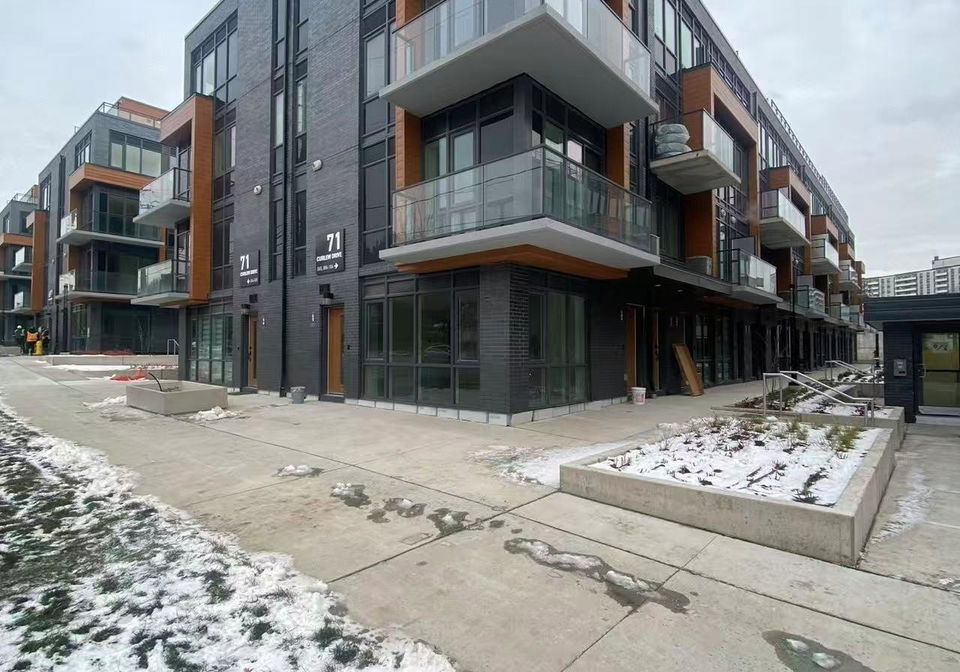 71-curlew-drive-north-york-ontario-c12587360