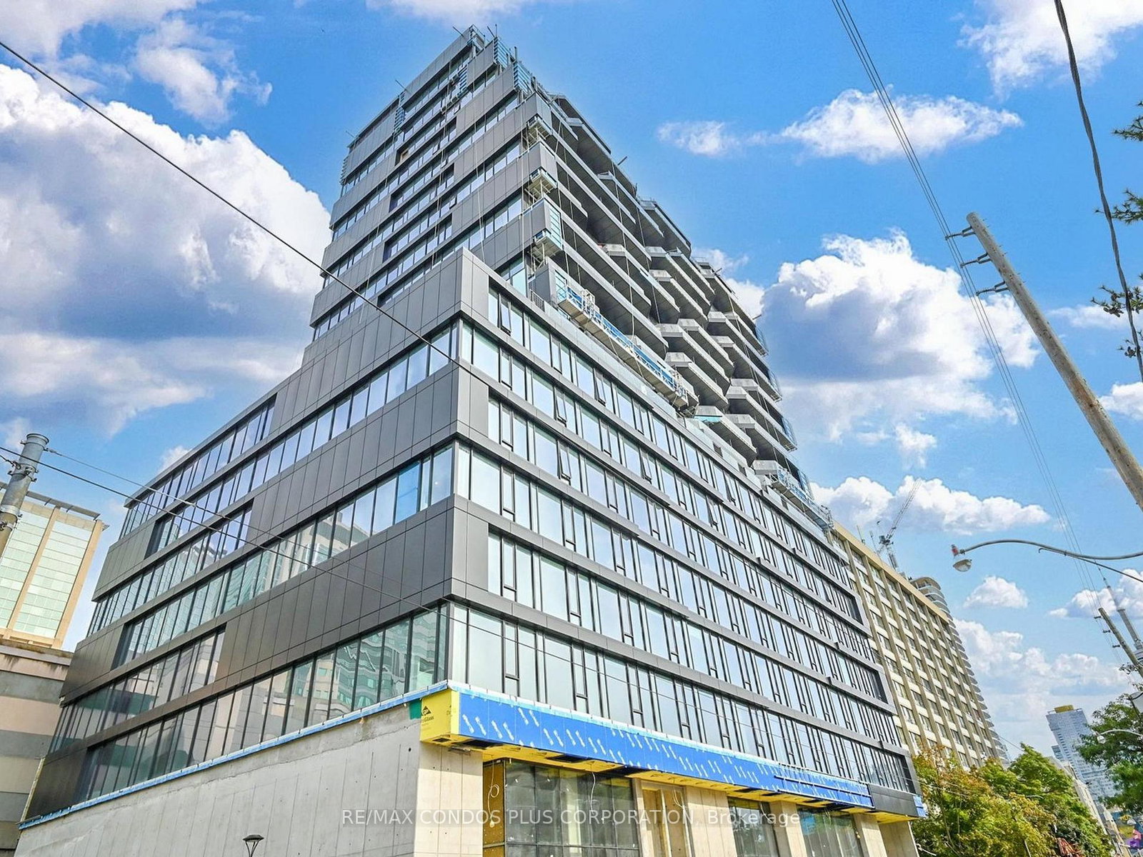 195-mccaul-street-toronto-ontario-c12587386