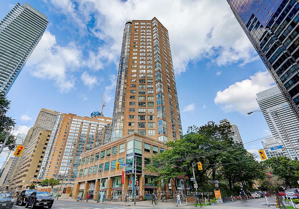 44-st-joseph-street-toronto-ontario-c12587438