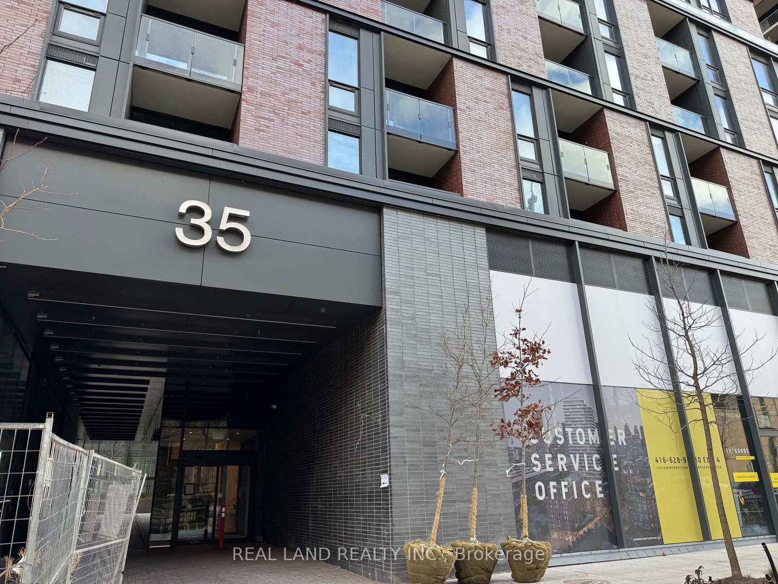 35-parliament-street-toronto-ontario-c12587524