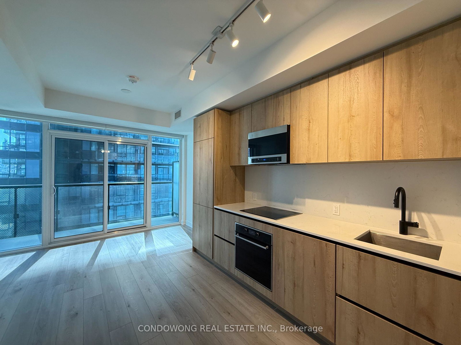 127-broadway-avenue-toronto-ontario-c12587652