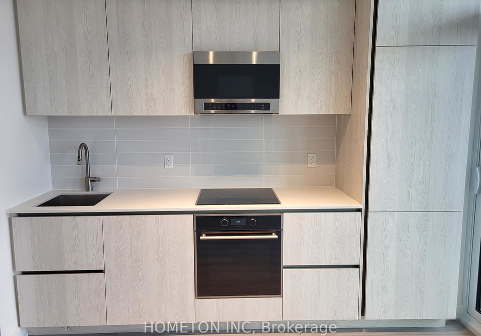 120-broadway-avenue-toronto-ontario-c12587978