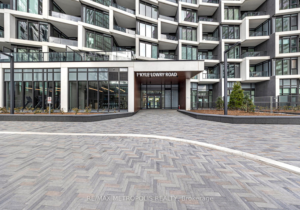 1-kyle-lowry-road-north-york-ontario-c12588000