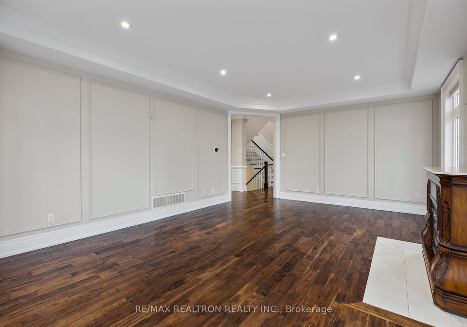 154-glen-park-avenue-toronto-ontario-c12588342
