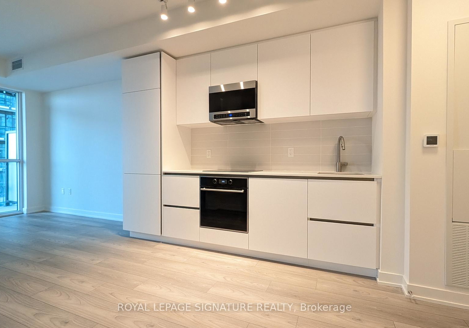 120-broadway-avenue-toronto-ontario-c12588464
