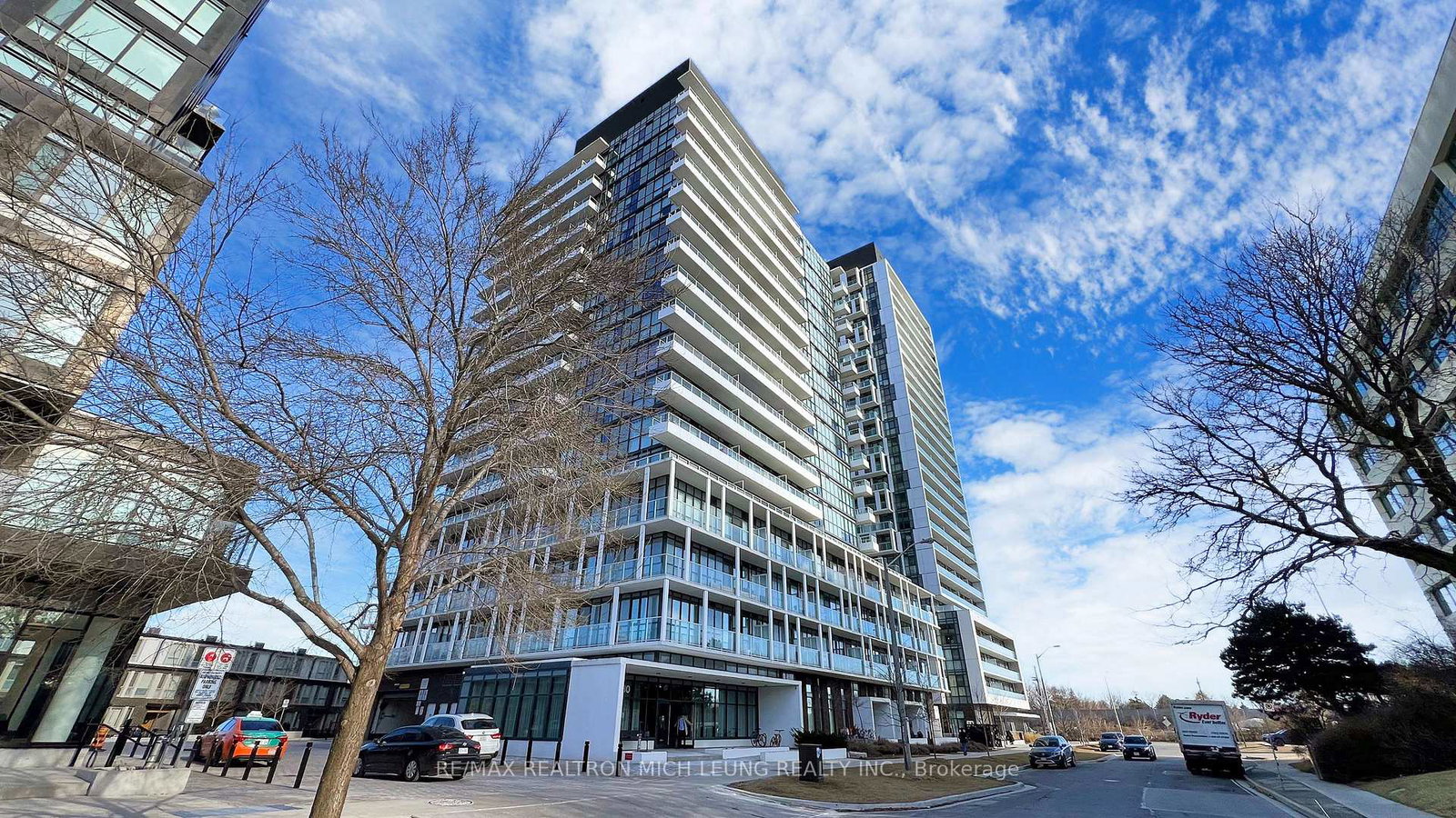 180-fairview-mall-drive-north-york-ontario-c12588528