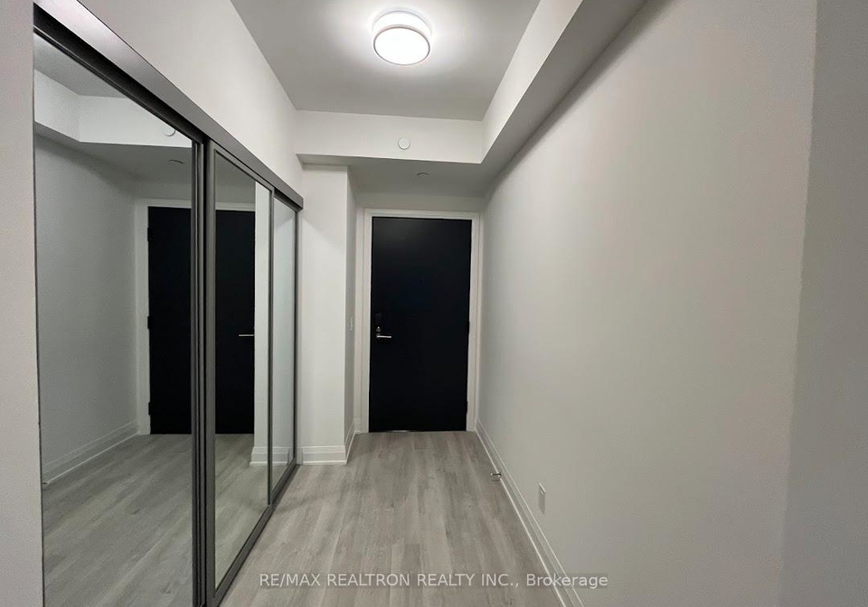 65-broadway-avenue-toronto-ontario-c12588622