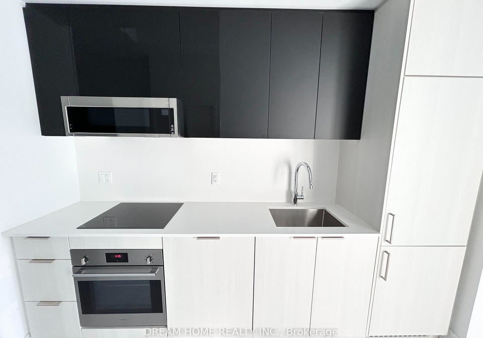 308-jarvis-street-toronto-ontario-c12588646
