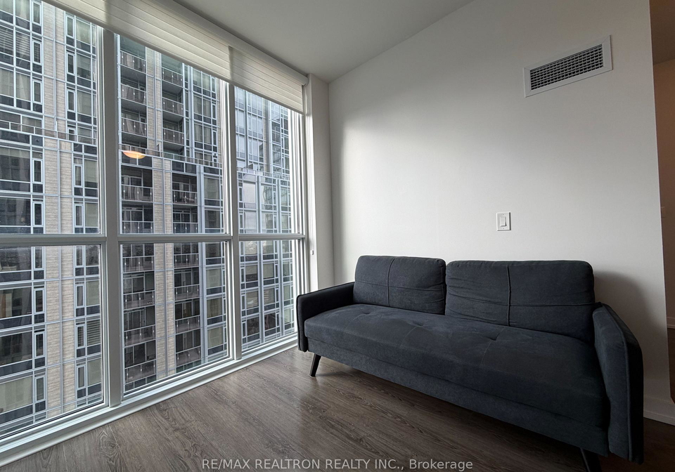 1-yorkville-avenue-toronto-ontario-c12588684