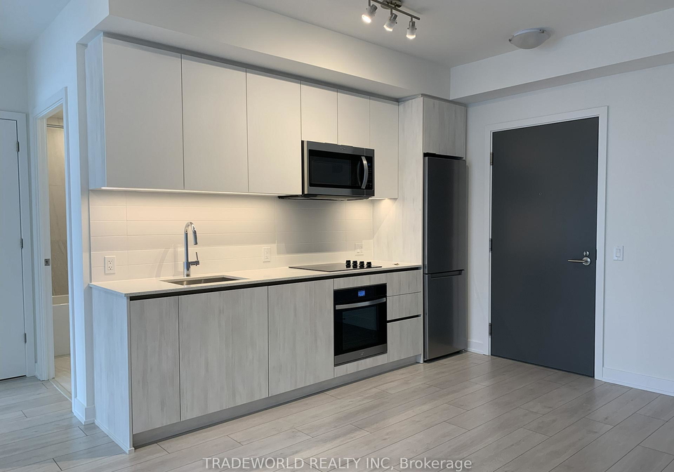 5858-yonge-street-toronto-ontario-c12588724
