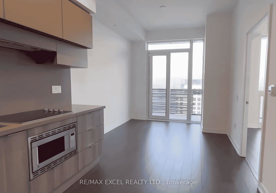 39-roehampton-avenue-toronto-ontario-c12588784