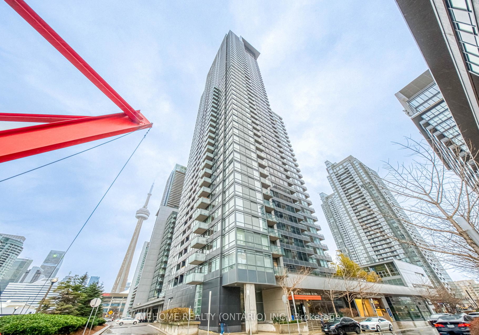 25-telegram-mews-toronto-ontario-c12589092