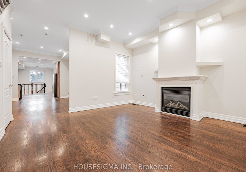 529-crawford-street-toronto-ontario-c12589284