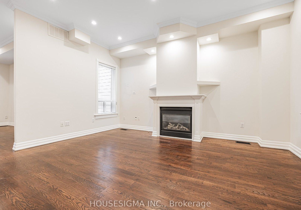 529-crawford-street-toronto-ontario-c12589284