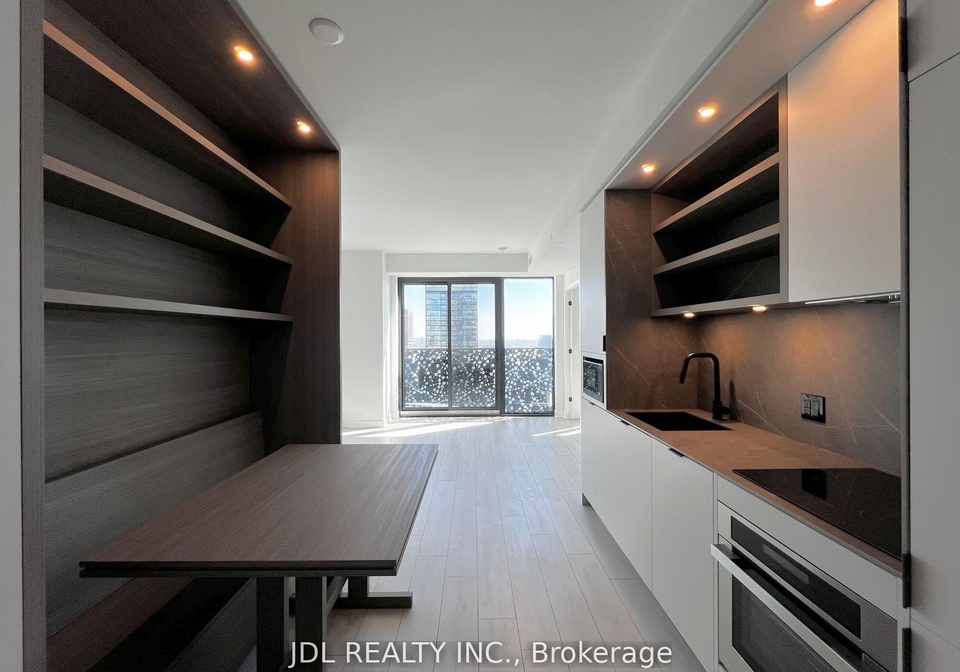 55-charles-street-e-toronto-ontario-c12589302