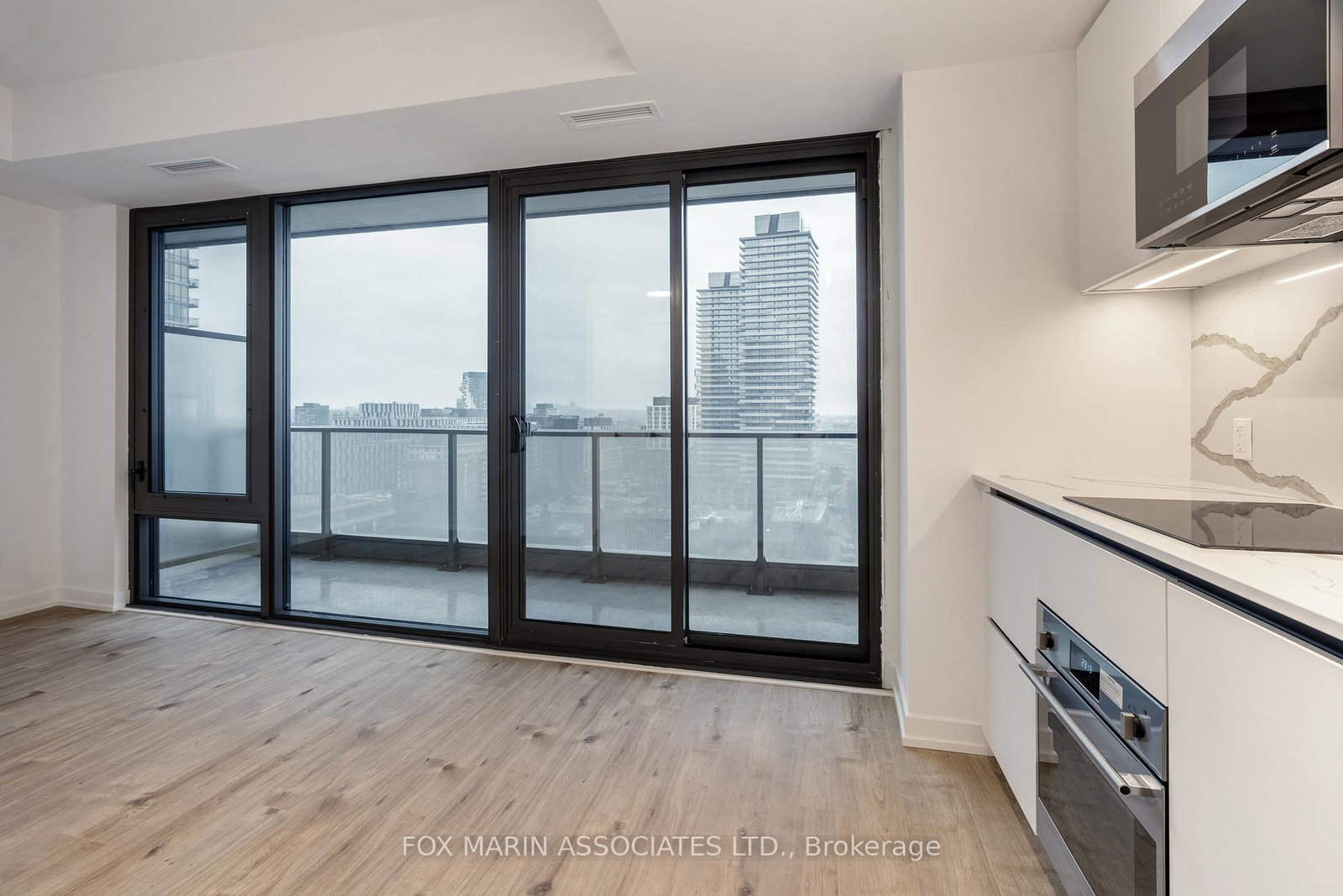 35-parliament-street-toronto-ontario-c12589634