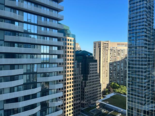 100-harbour-street-toronto-ontario-c12589858