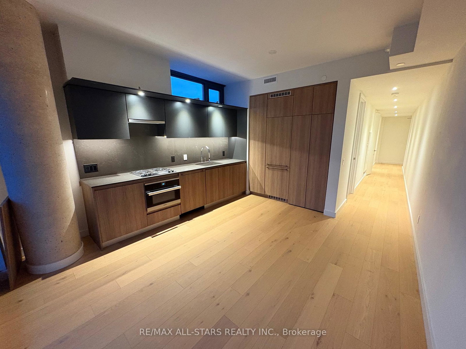 81-wellesley-street-e-toronto-ontario-c12589906