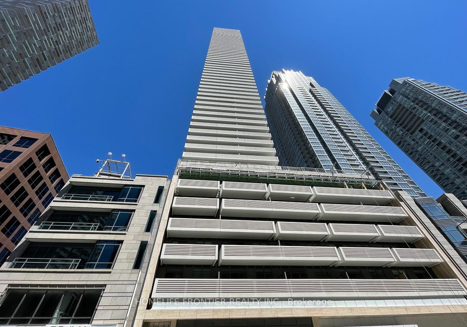 2221-yonge-street-toronto-ontario-c12591014