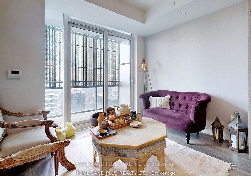 8-eglinton-avenue-e-toronto-ontario-c12591090