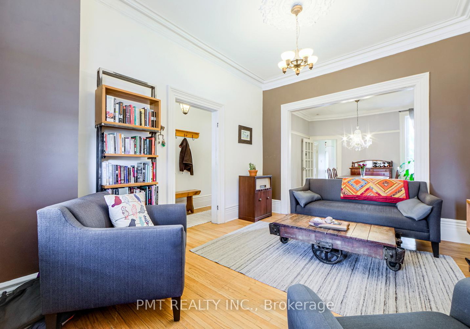 19-churchill-avenue-toronto-ontario-c12591258