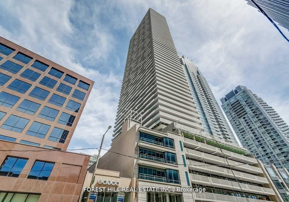 2221-yonge-street-toronto-ontario-c12591378