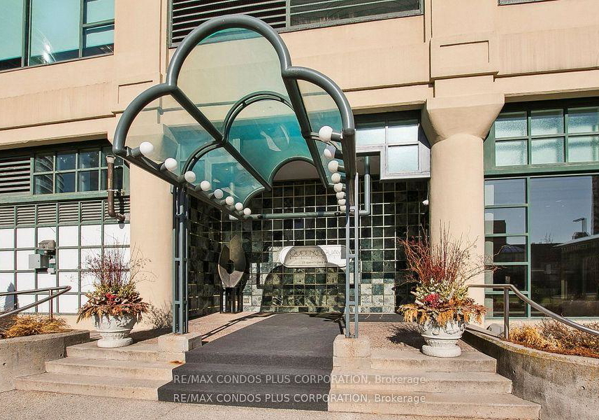 211-w-queens-quay-w-toronto-ontario-c12591420