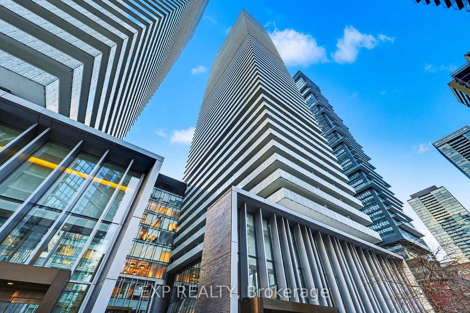 50-charles-street-e-toronto-ontario-c12591440