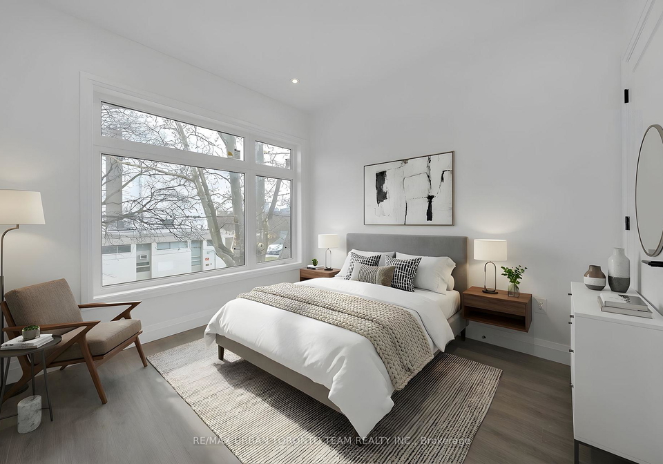 474-montrose-avenue-toronto-ontario-c12591486