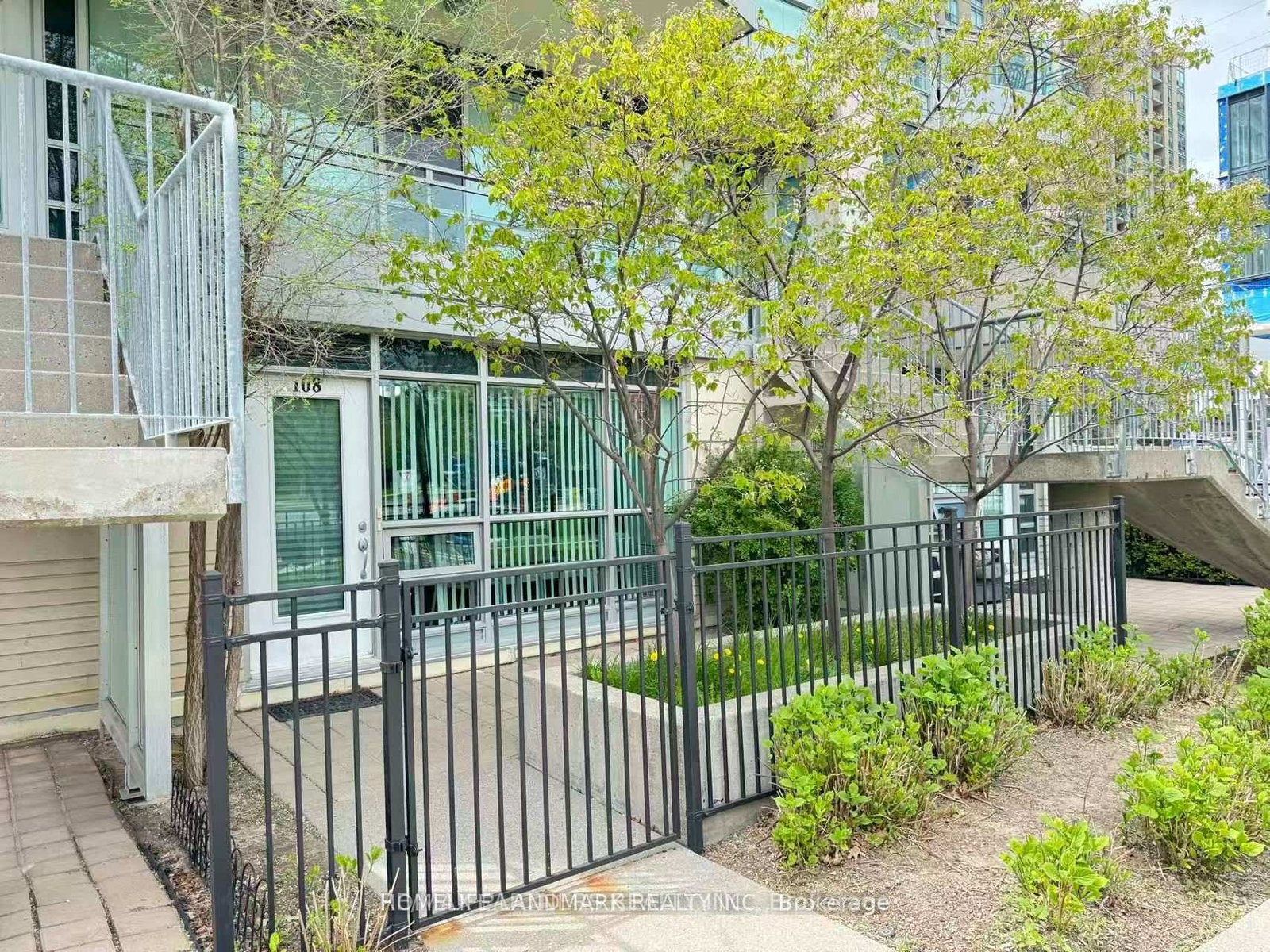 31-olive-avenue-north-york-ontario-c12591642