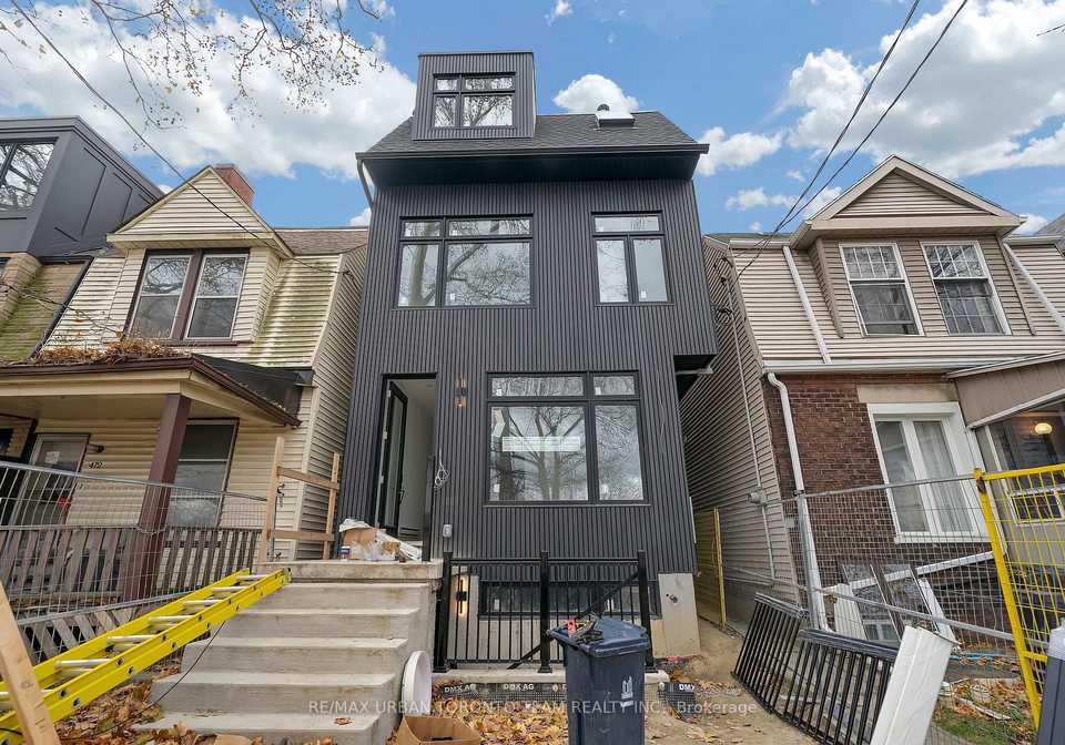 474-montrose-avenue-toronto-ontario-c12591654