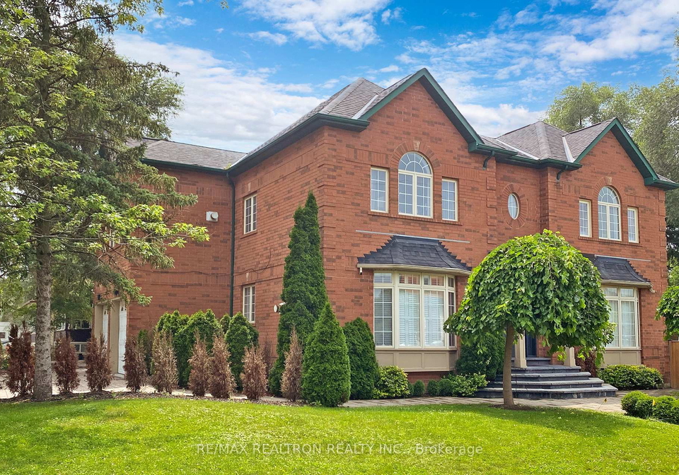 16-hove-street-toronto-ontario-c12591912
