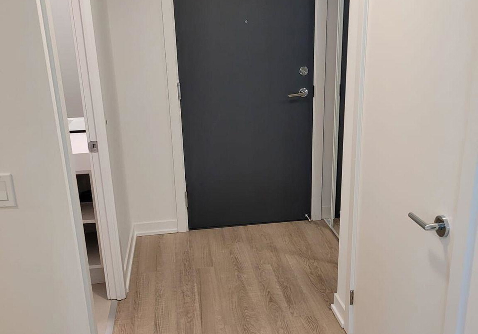 250-lawrence-avenue-w-toronto-ontario-c12592098