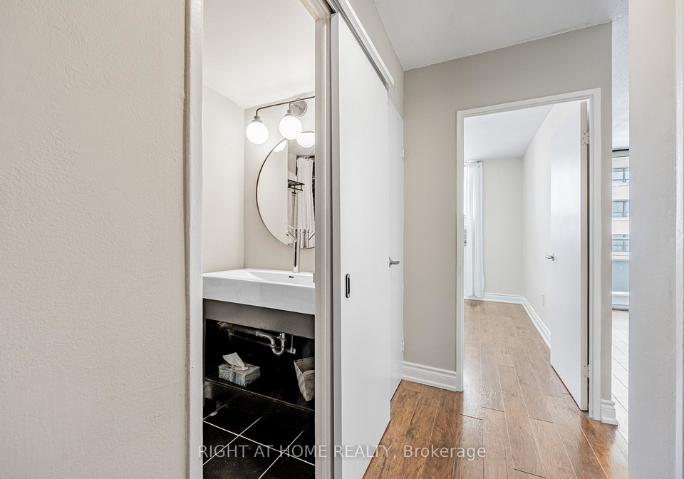 30-gloucester-street-toronto-ontario-c12592354