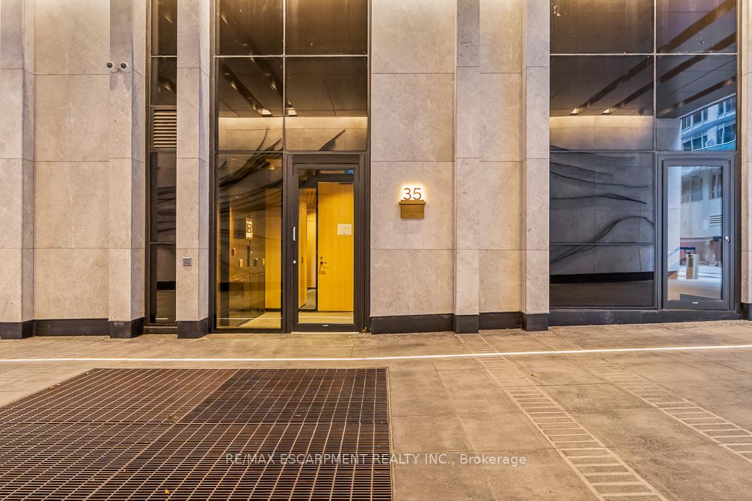 35-mercer-street-toronto-ontario-c12592524