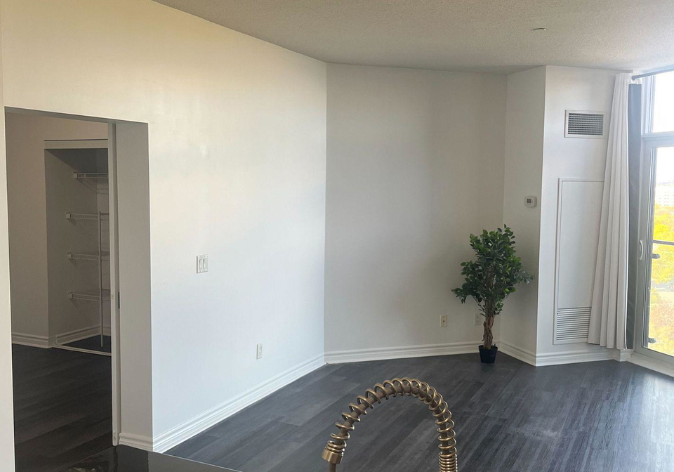 35-saranac-boulevard-toronto-ontario-c12593468