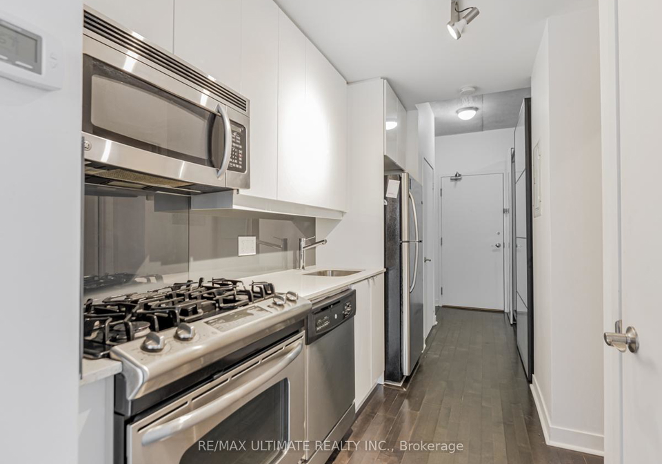 127-queen-street-e-toronto-ontario-c12593524
