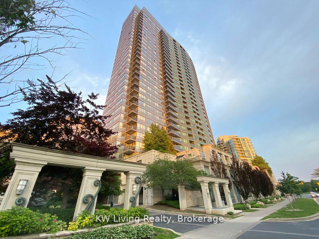 15-greenview-avenue-toronto-ontario-c12593654