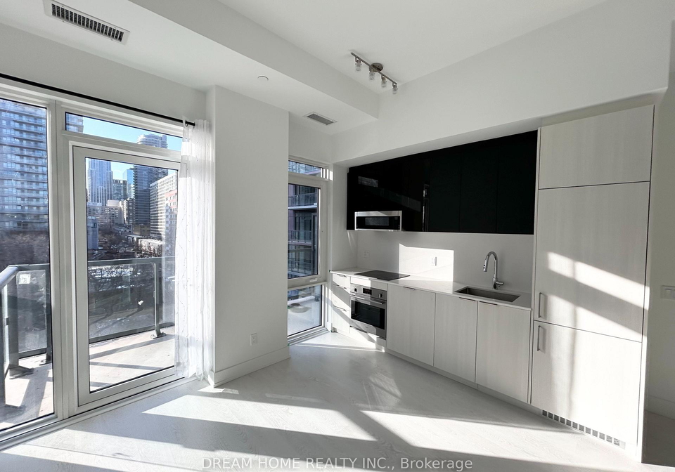 308-jarvis-street-toronto-ontario-c12593674
