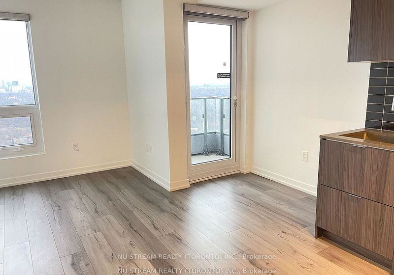 395-bloor-street-e-toronto-ontario-c12593726