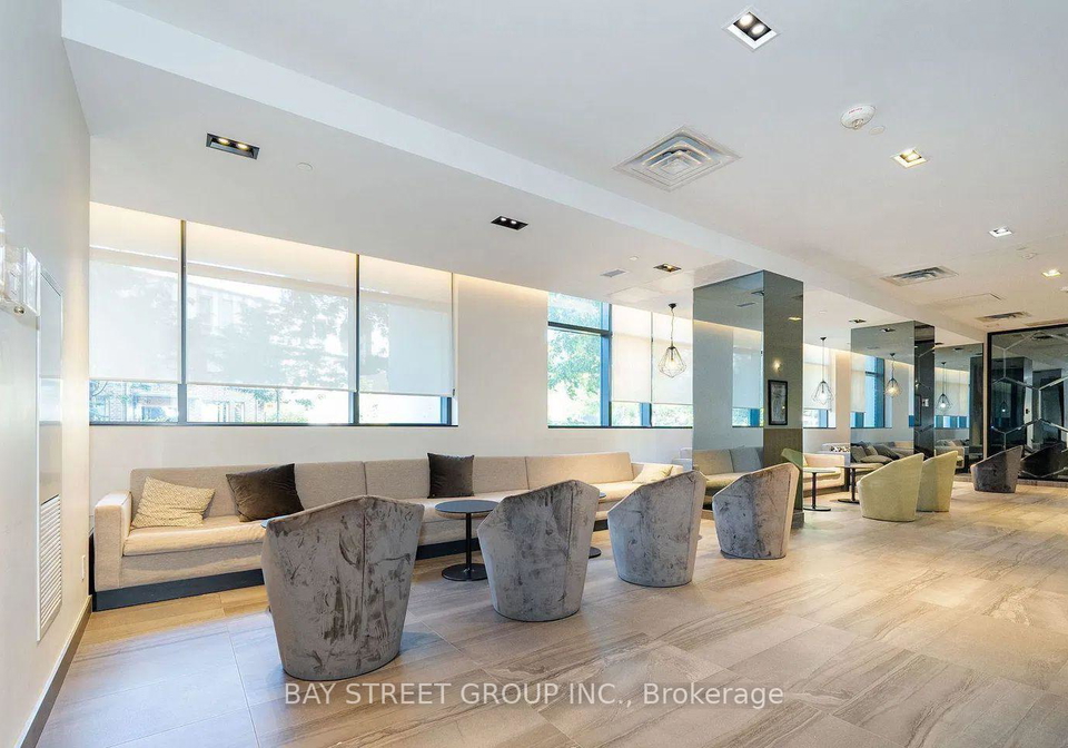 128-fairview-mall-drive-north-york-ontario-c12593970