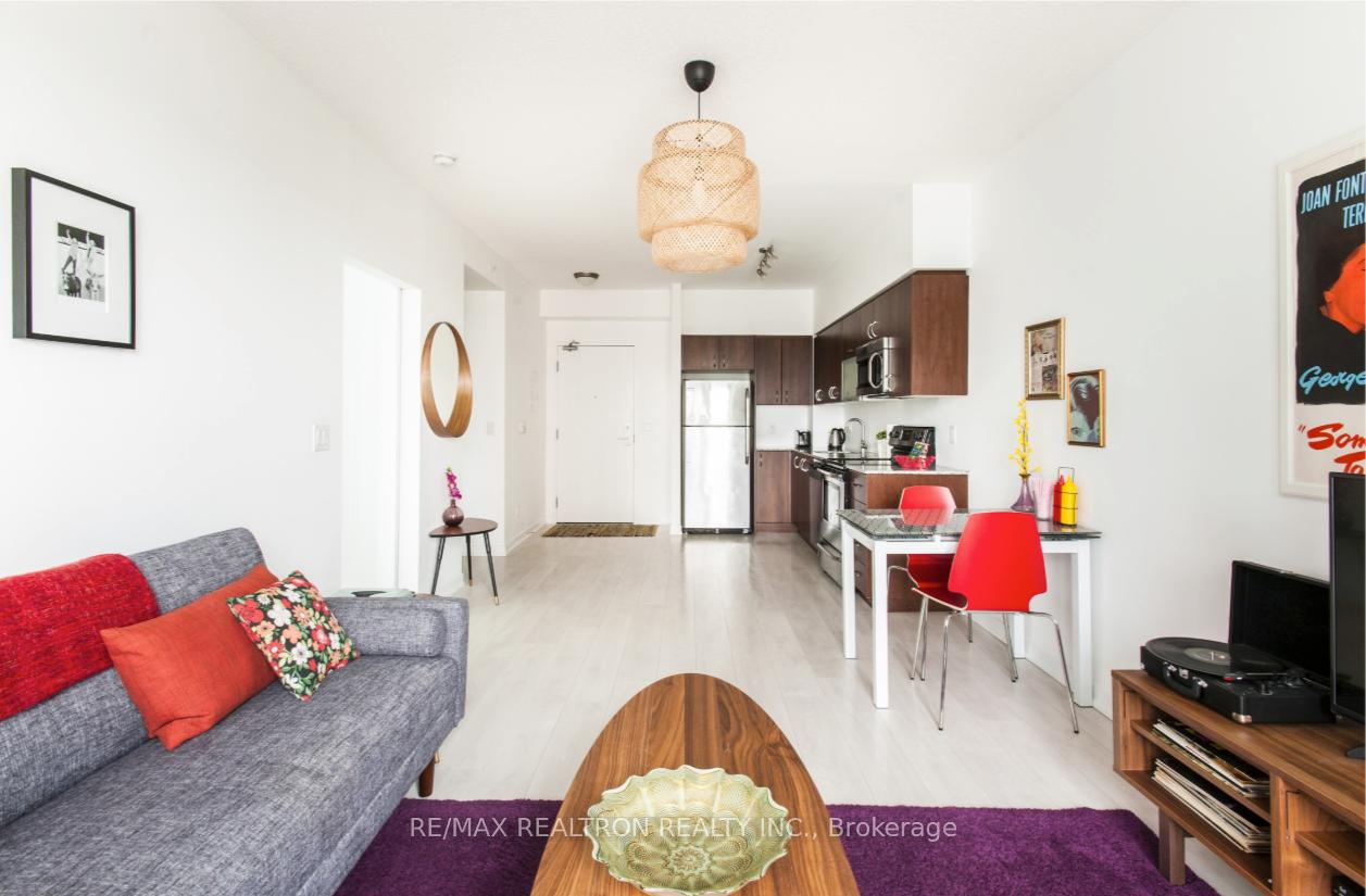 150-east-liberty-street-toronto-ontario-c12594012