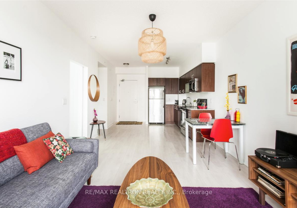 150-east-liberty-street-toronto-ontario-c12594012
