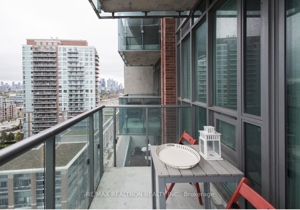 150-east-liberty-street-toronto-ontario-c12594012