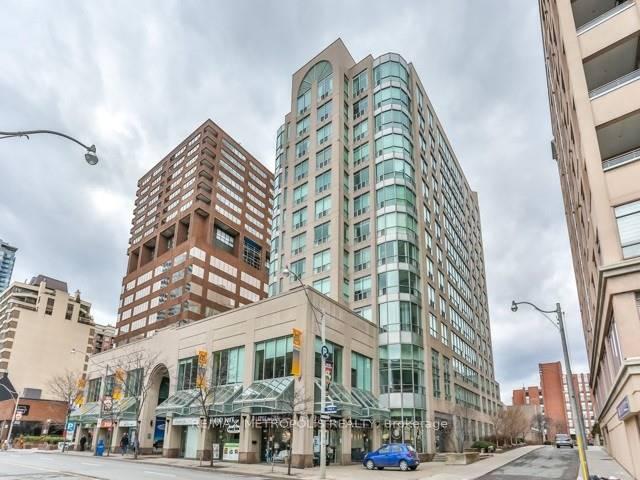 942-yonge-street-toronto-ontario-c12594296