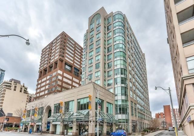942-yonge-street-toronto-ontario-c12594296
