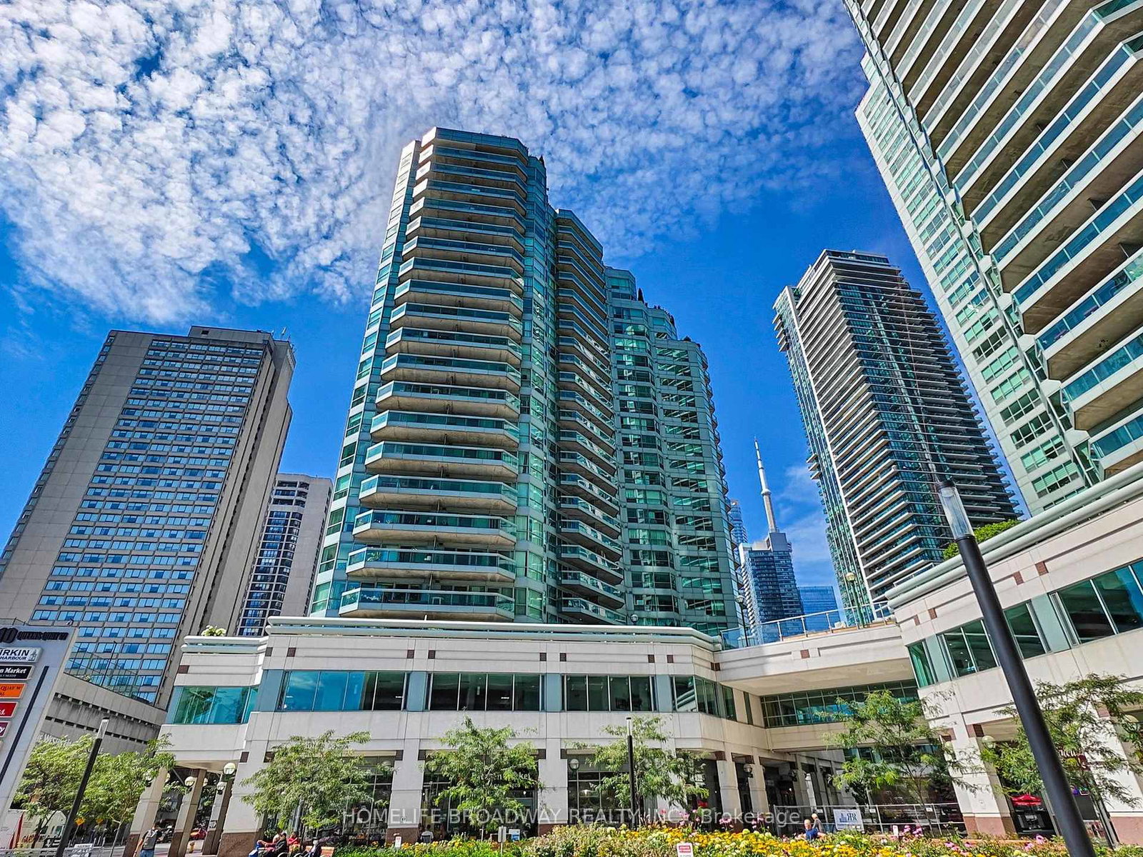 10-queens-quay-w-toronto-ontario-c12594454